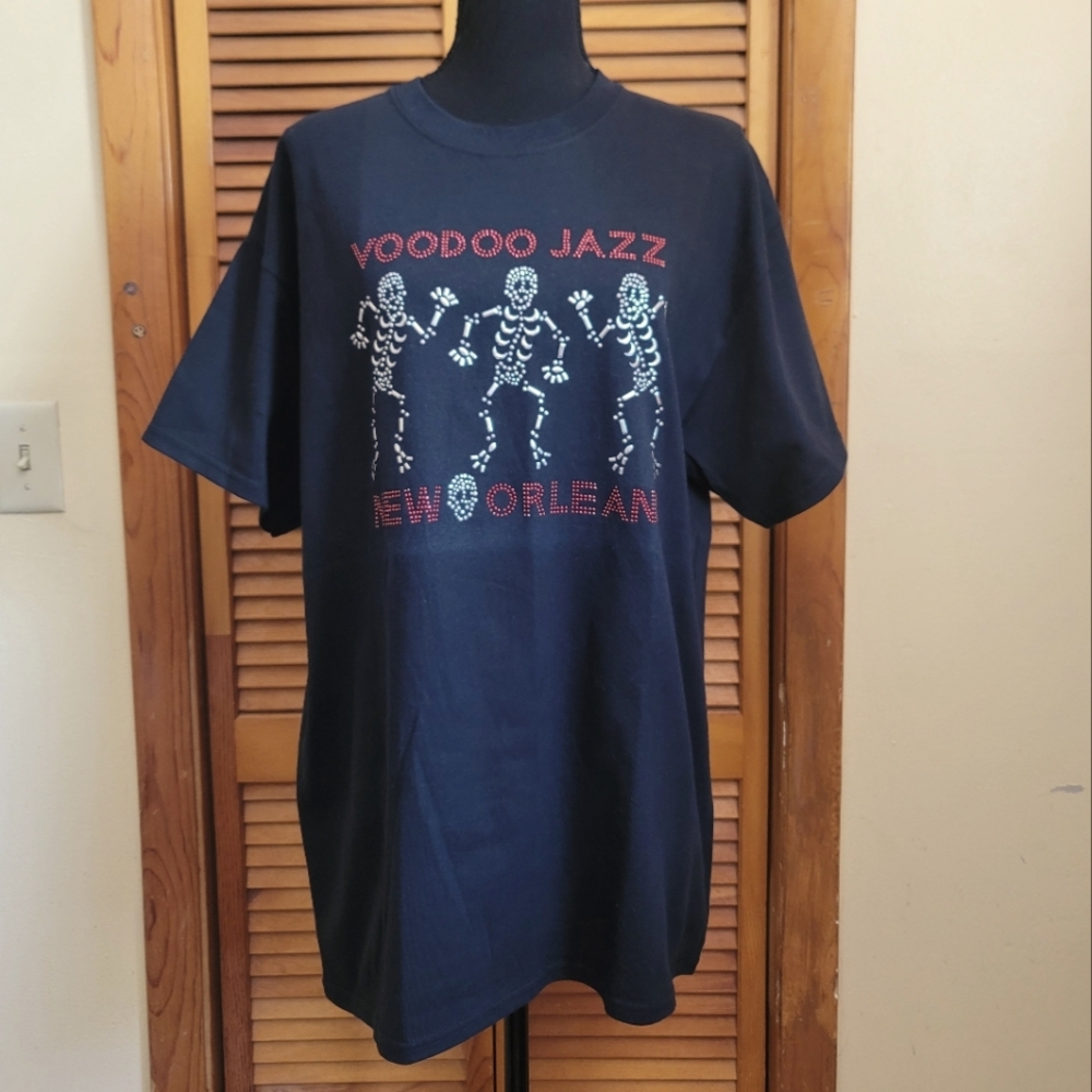 NWOT New Orleans Short Sleeve Tee Size Large - Picture 1 of 5